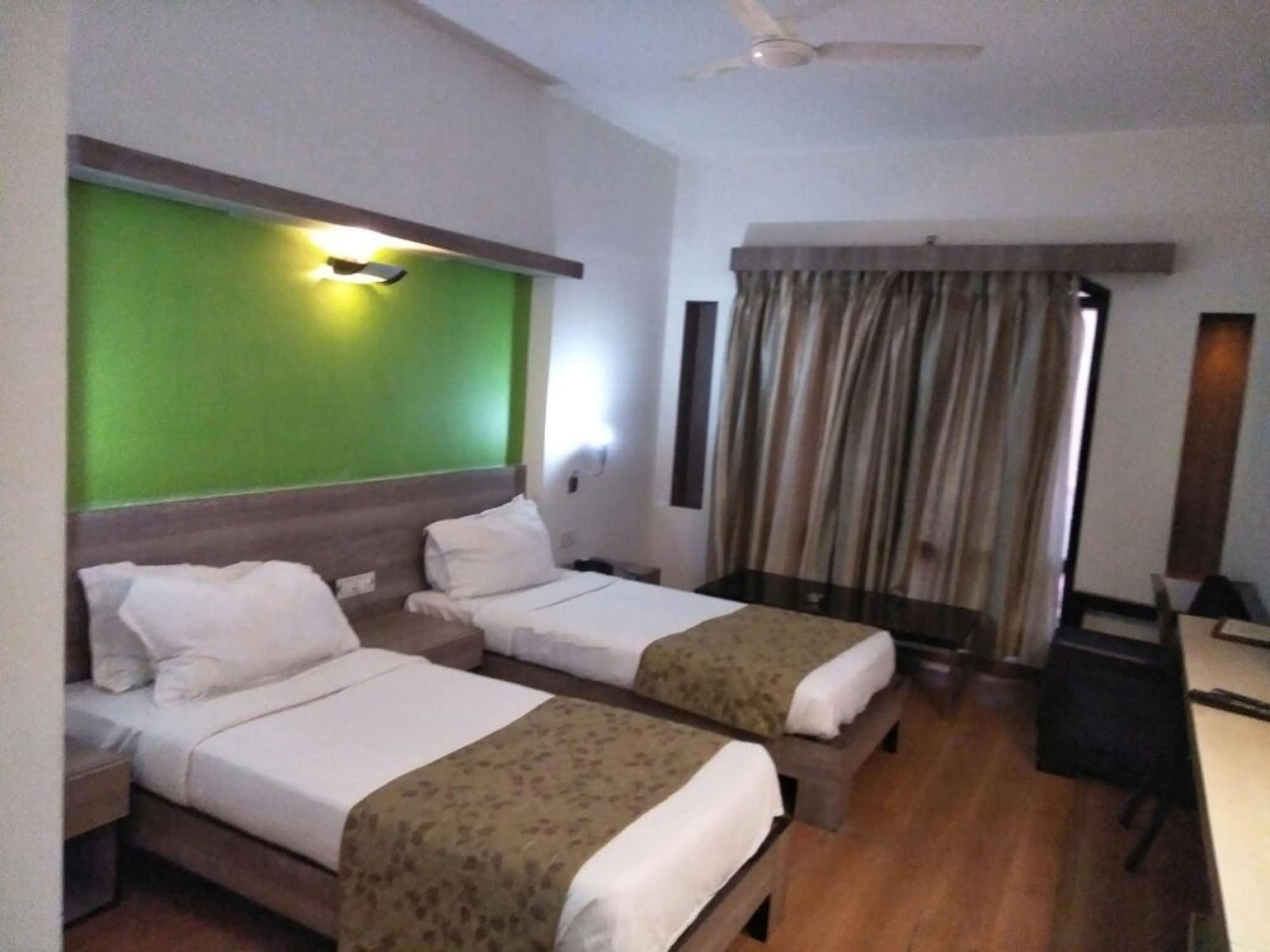 Hotel Cambay Sapphire, Gándhínagar Exteriér fotografie