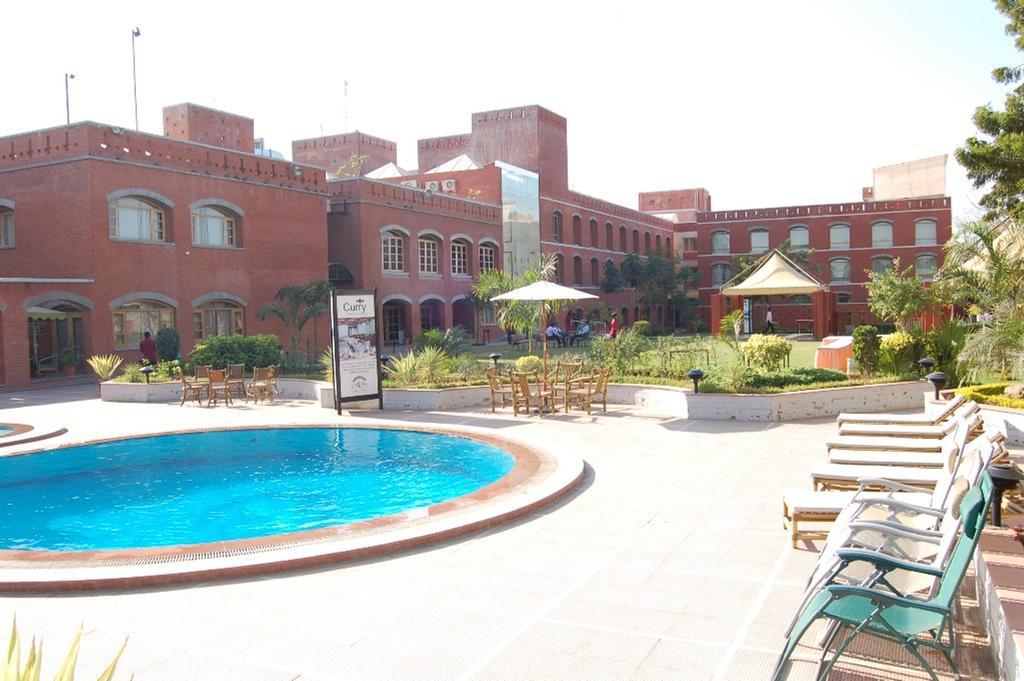 Hotel Cambay Sapphire, Gándhínagar Exteriér fotografie