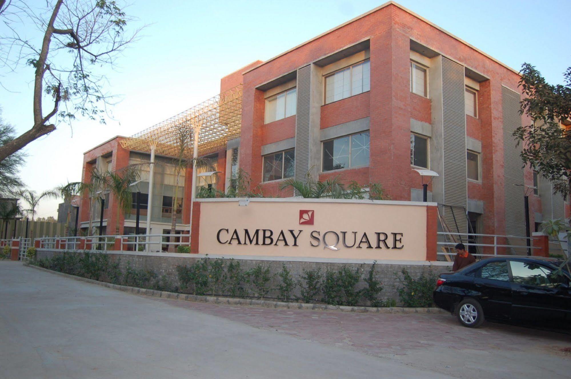 Hotel Cambay Sapphire, Gándhínagar Exteriér fotografie